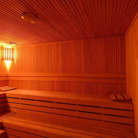 Ado 호텔 터그트레이스